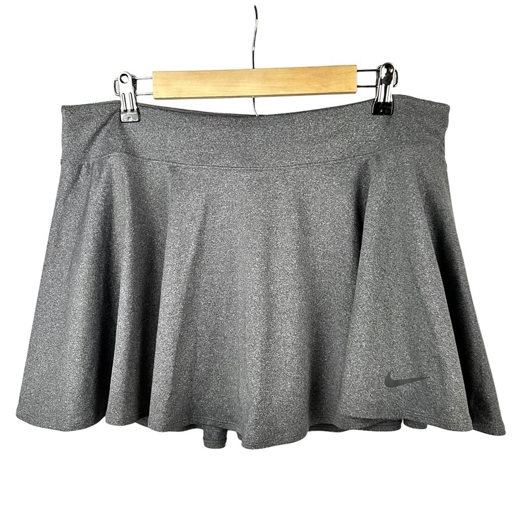 NIKE Swoosh Logo Tennis Court DriFit Skort